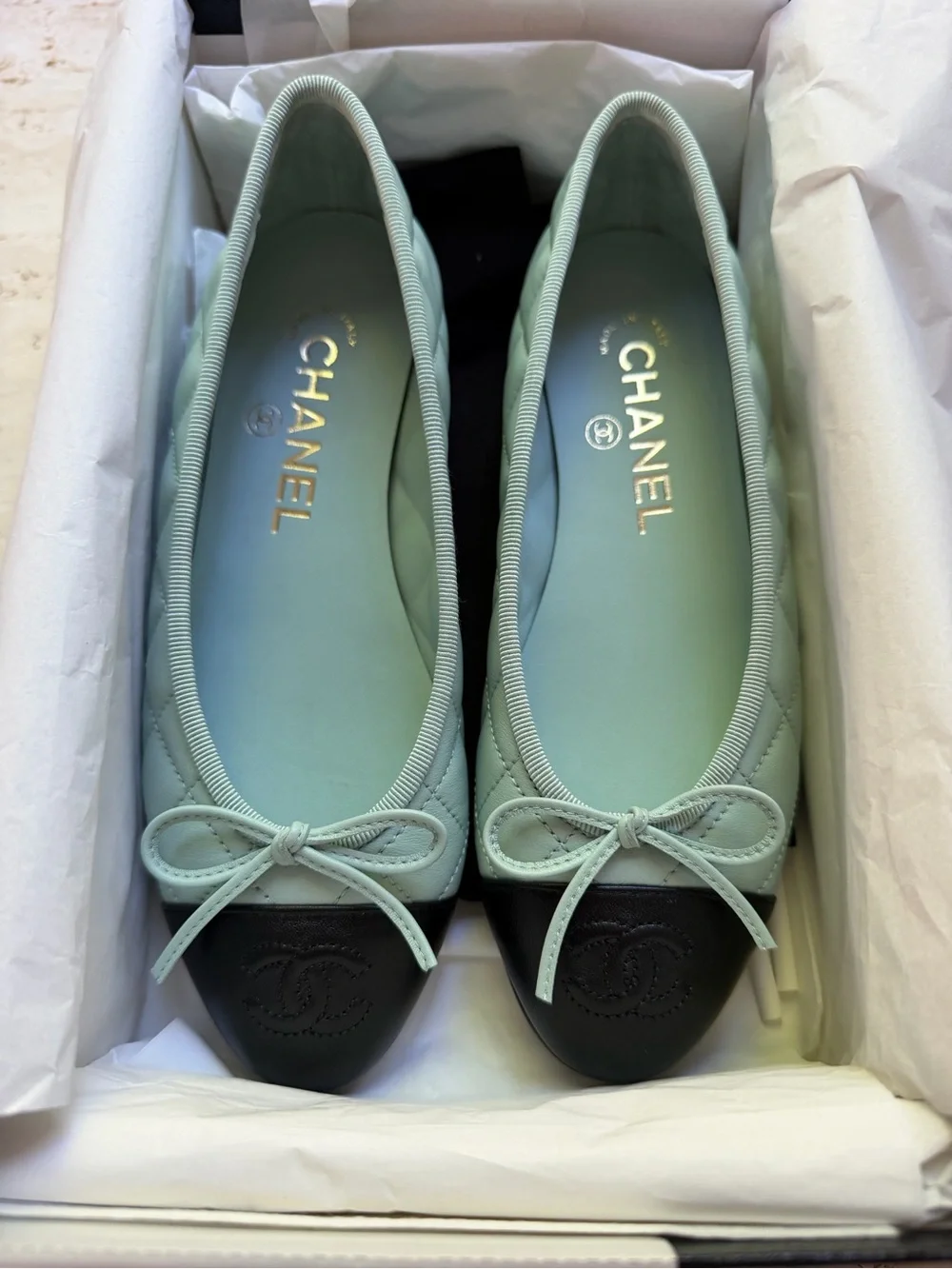 CHANEL Two-Tone Blue and Black Ballerina Flats